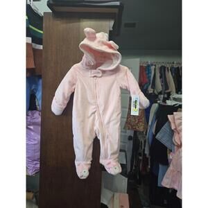 3m brand new baby snow suit from target.Item 994